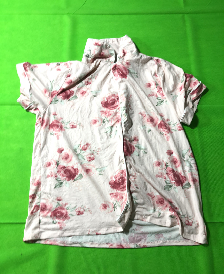 Blouse with Floral Pattern