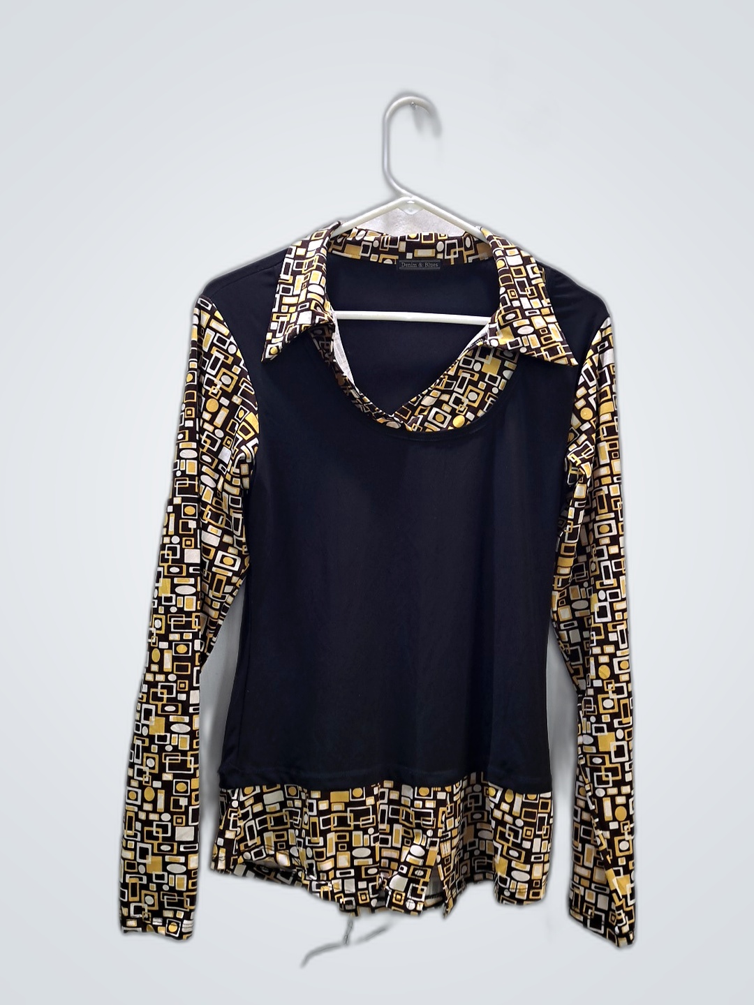 Denim & Blues Geometric Print Collared Blouse