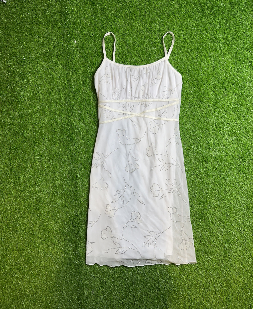タブー ホワイト フローラル スリップ ドレス